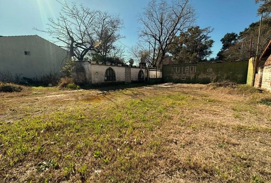 Lote en Venta en Banfield – Zona Residencial