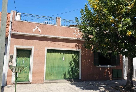 CASA 4 AMBIENTES EN VENTA EN RAMOS MEJIA