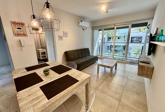 Venta departamento Pinamar 2 amb zona centro