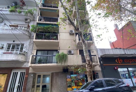 DEPEPARTAMENTO 2 AMB EN RECOLETA