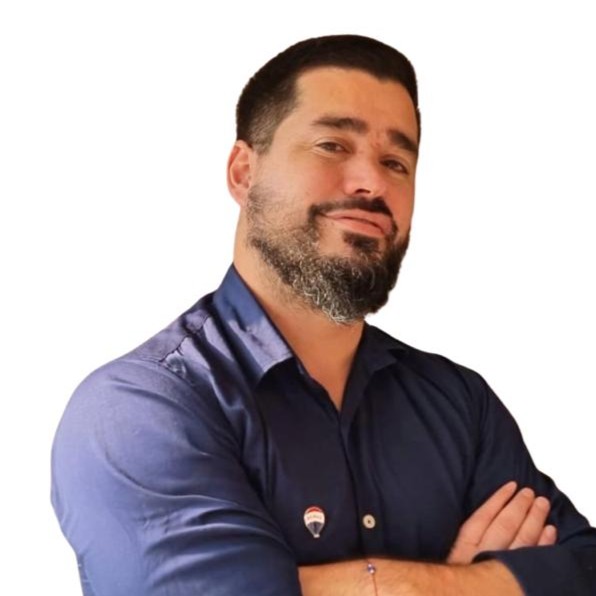 Alejandro Briongos