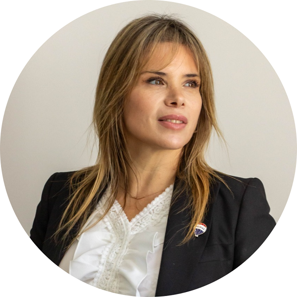 Analia  Fusto