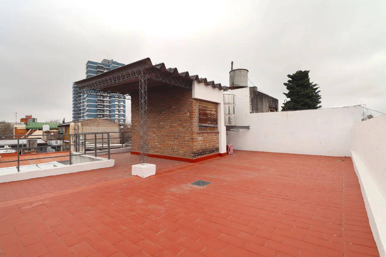 Casa de 5 ambientes en venta en Villa Real, Pedro Lozano 5700, foto 2