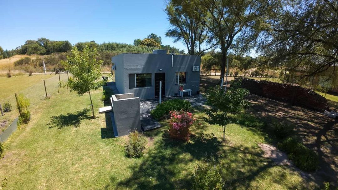 CASA QUINTA 2 DORMITORIOS APTA CREDITO TANDIL