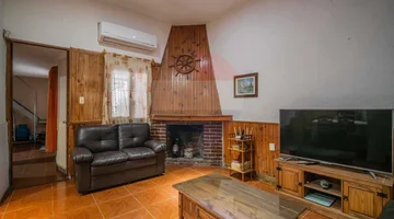VENTA CASA 4 DORMITORIOS NUEVO PARIS