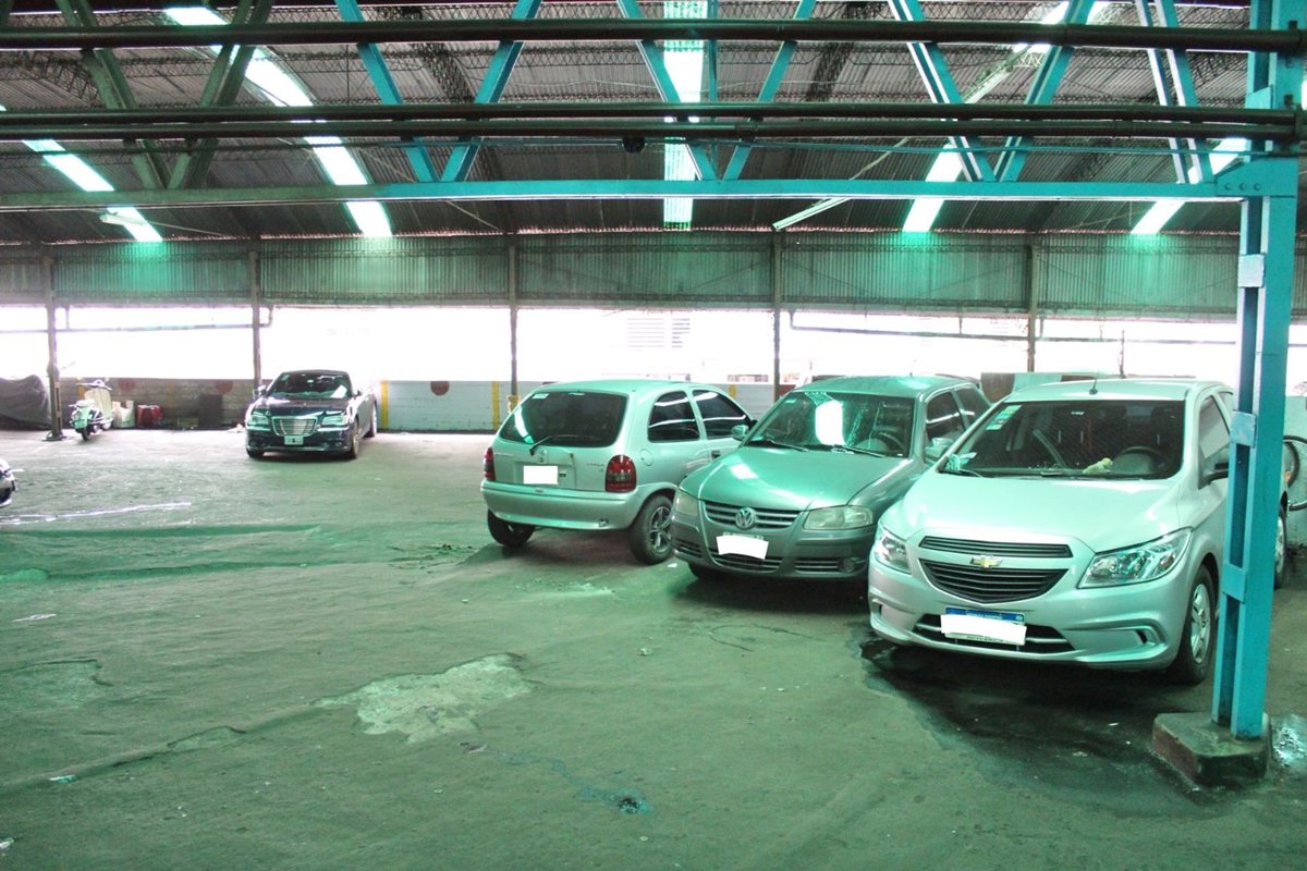 Foto 2 — VENTA Cochera Fija y Cubierta en Balvanera