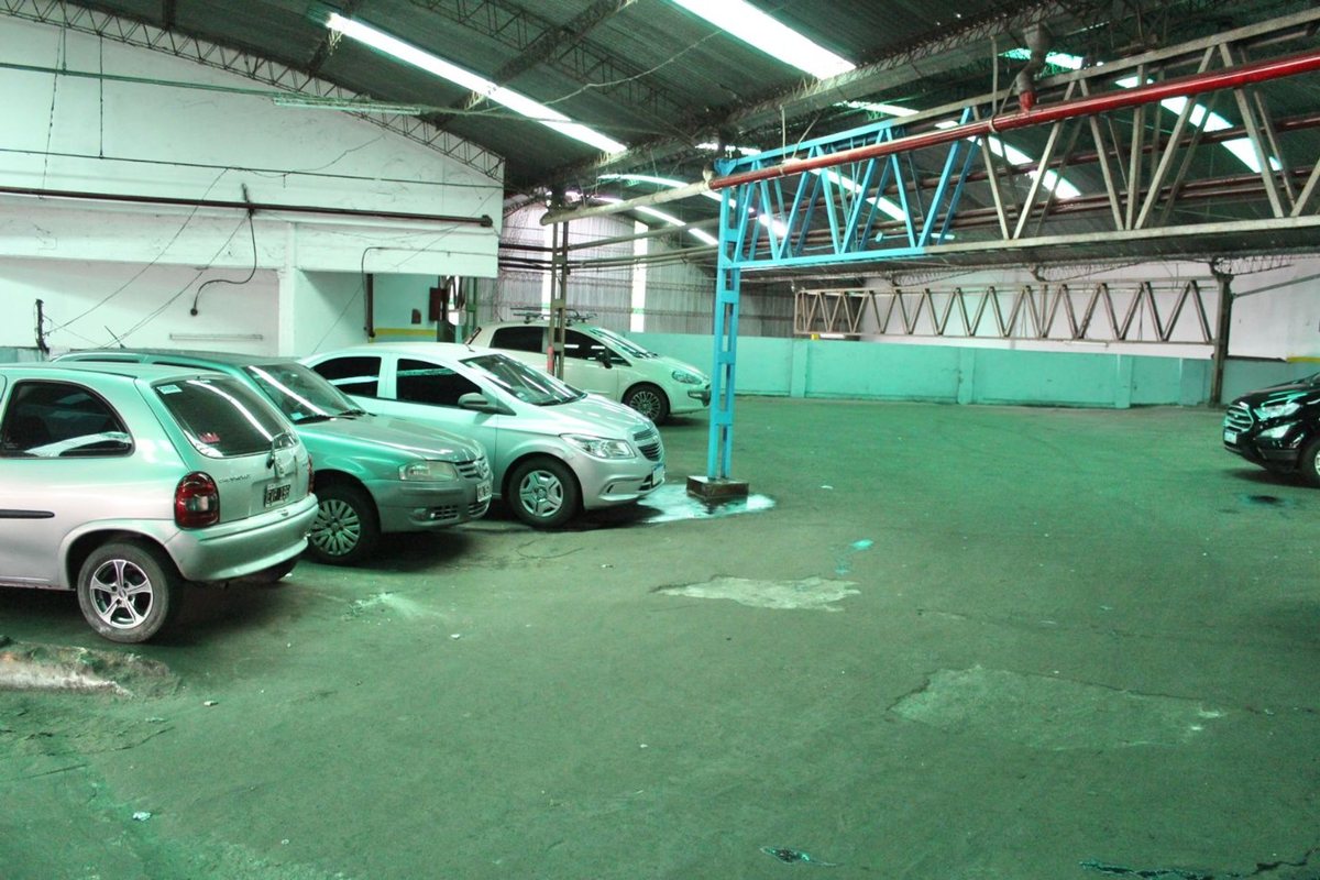 Foto 3 — VENTA Cochera Fija y Cubierta en Balvanera