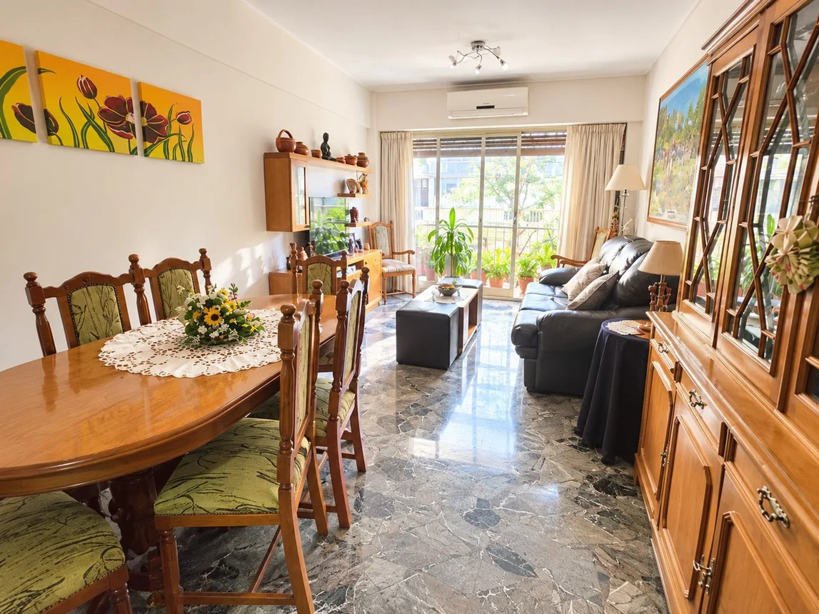 Departamento de 3 ambientes en venta en Villa del Parque, Nazarre 3200