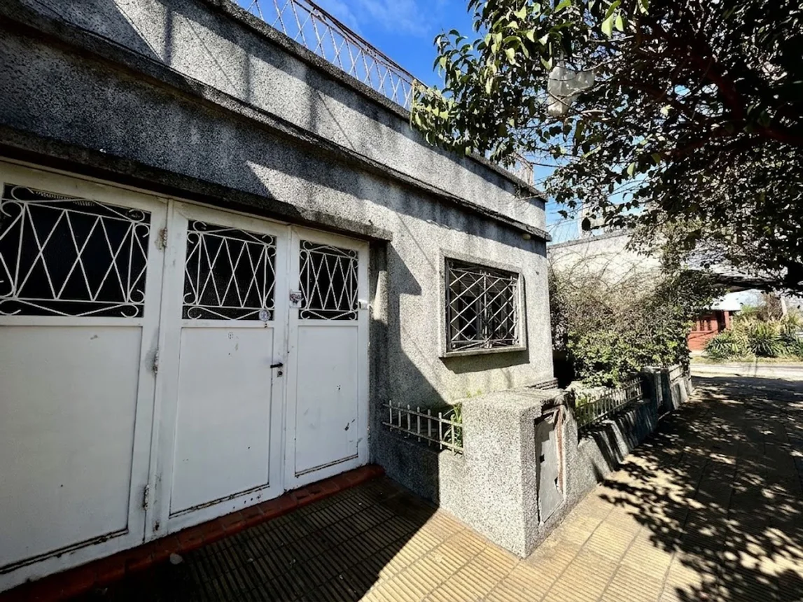 Casa de 3 ambientes en venta en Ramos Mejía, Boedo 200, foto 3