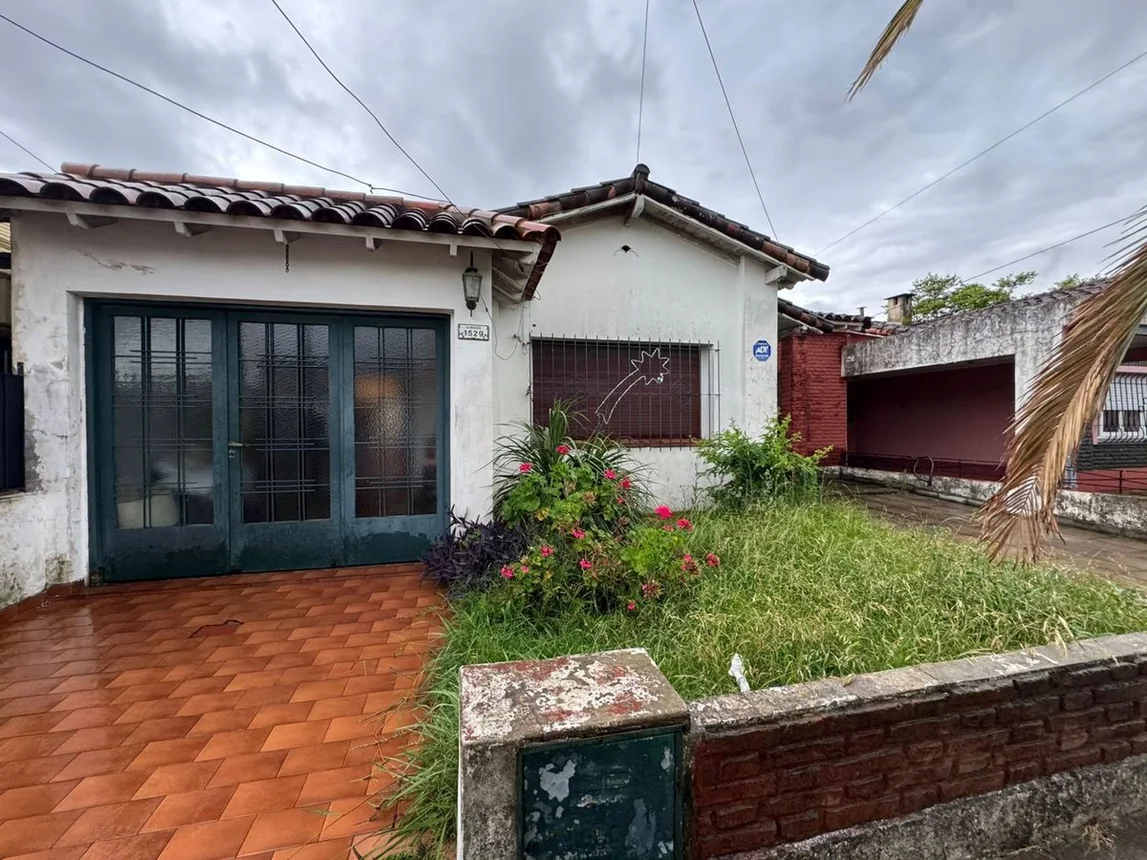 Casa en venta en Ituzaingó, foto 2