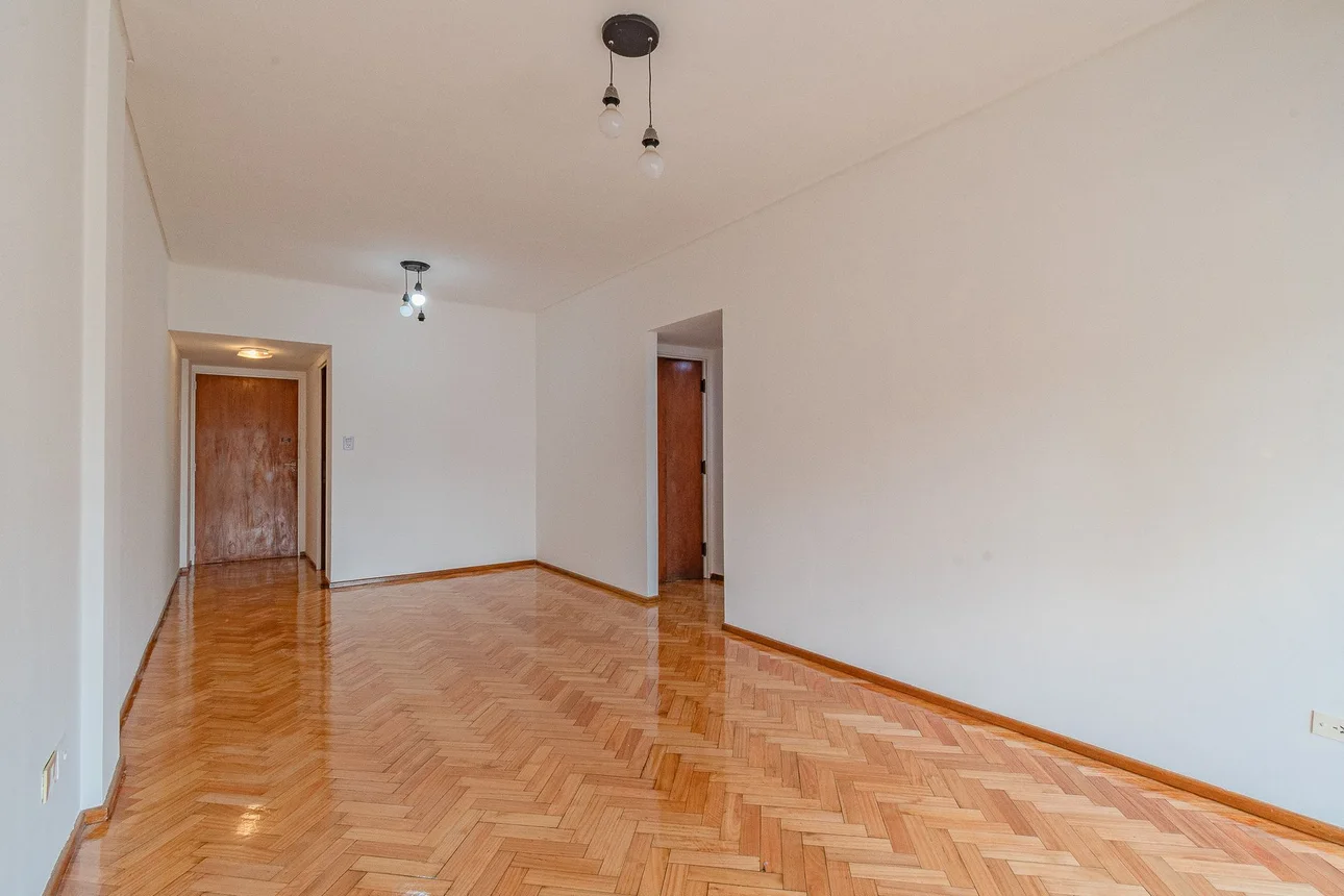 Departamento en venta en Monte Castro