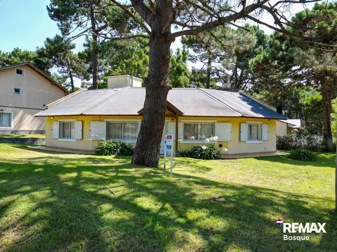 Casa de 3 ambientes en venta en Pinamar, Coronel de Marina L. Rosales 1500, foto 3