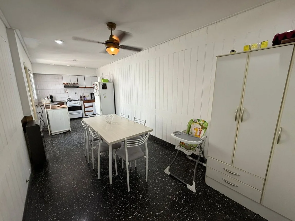 Casa en venta en Lanús Oeste, foto 3
