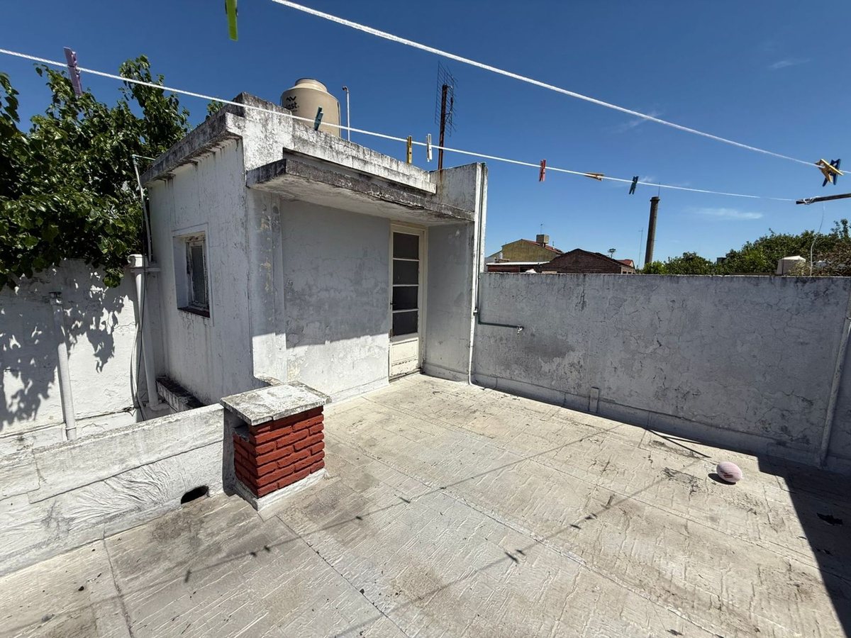 Foto 29 — CASA 4 AMB C/COCHERA, PATIO Y TERRAZA LOTE PROPIO