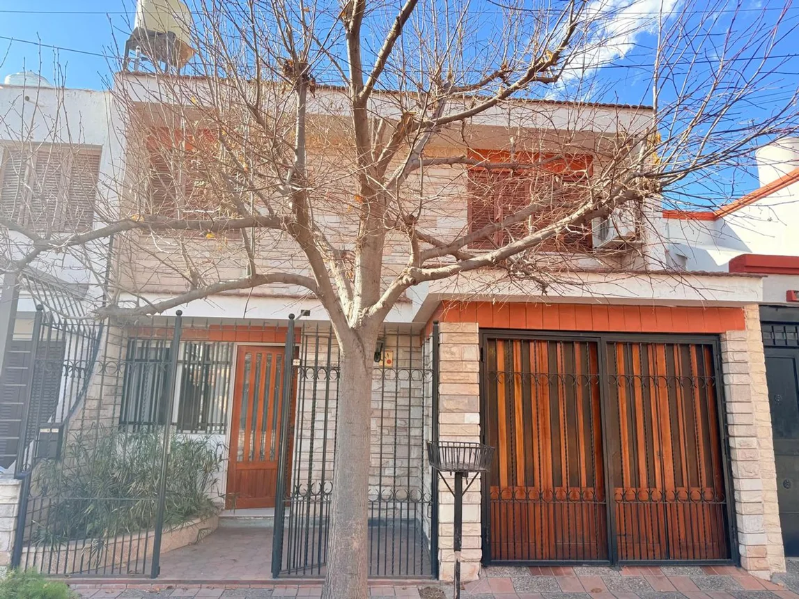 Casa en venta en Guaymallén