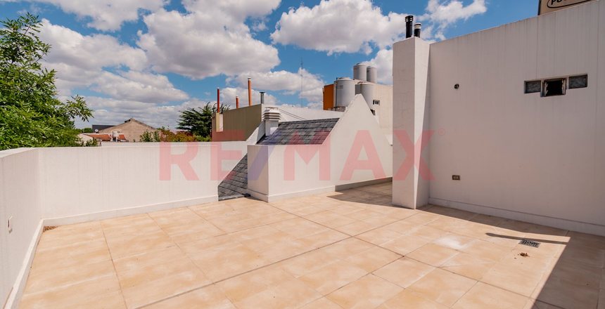 VENTA PH 3 AMB PARQUE AVELLANEDA CON TERRAZA