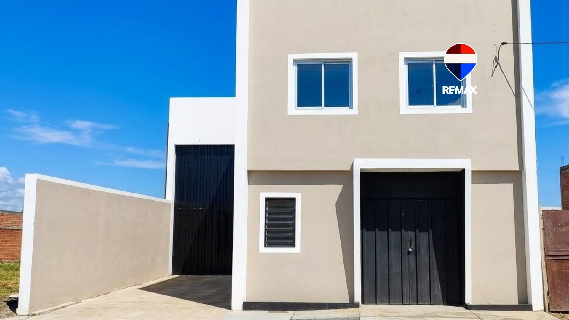 VENTA GALPON A ESTRENAR ZONA SUR 300 M2 - foto 1