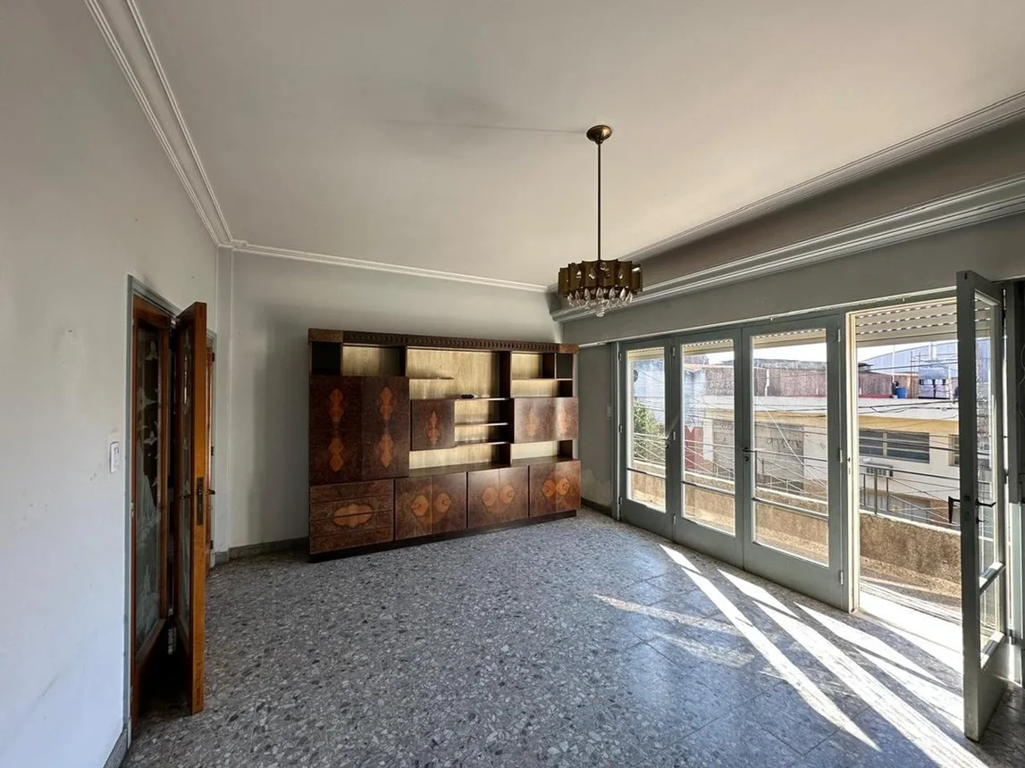 Venta departamento 4 ambientes con terraza, foto 1