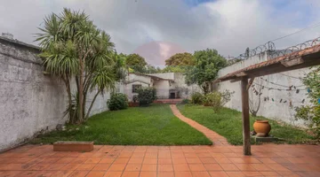 VENTA CASA 2 DORMITORIOS MÁS MONOAMBIENTE BUCEO