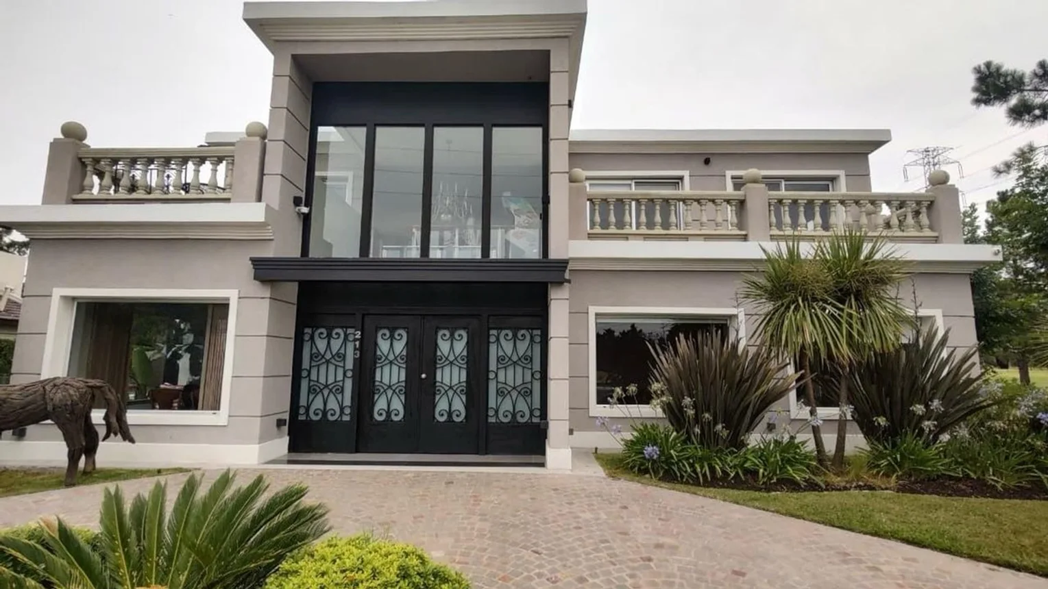 Casa de 7 ambientes en venta en Canning, Sargento Cabral 4500