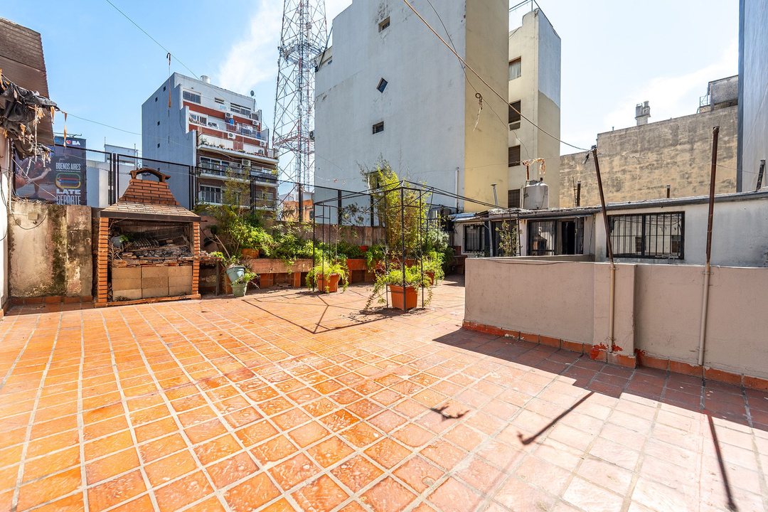 PH A REFACCIONAR GRAN TERRAZA EN CABALLITO