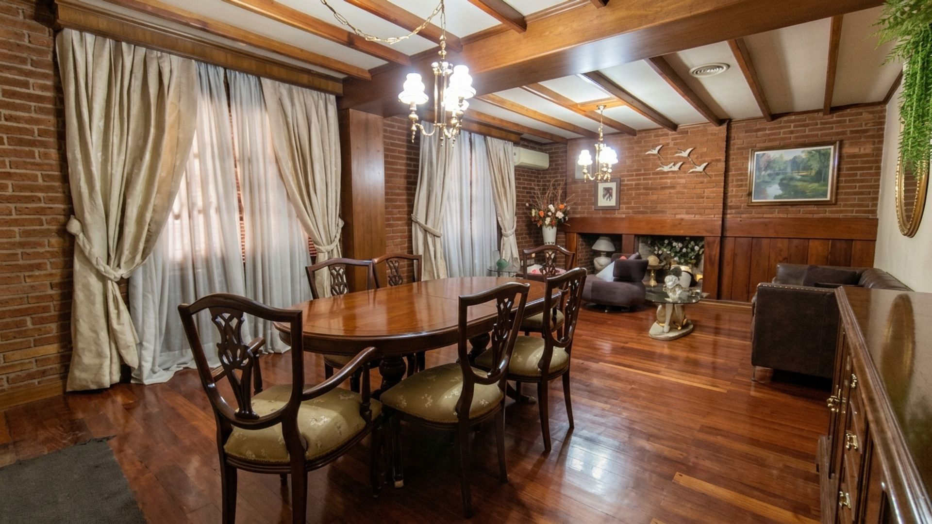 Casa en Paso de los Andes (sur) 300