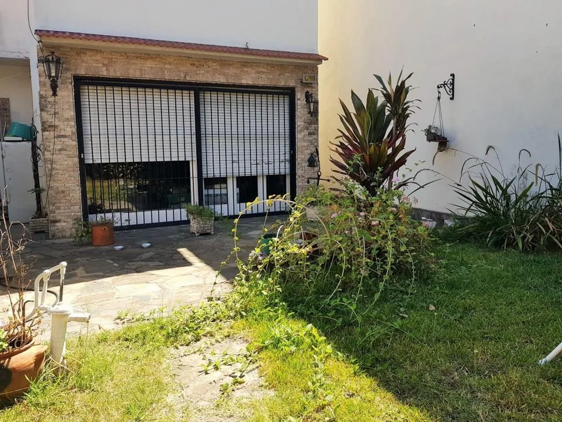 Casa de 4 ambientes en venta en Villa Devoto, Navarro 3400, foto 2