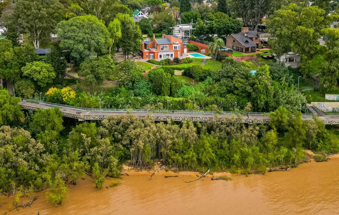 Venta rosario casa 3000 m² lote sobre rio parana, foto 1