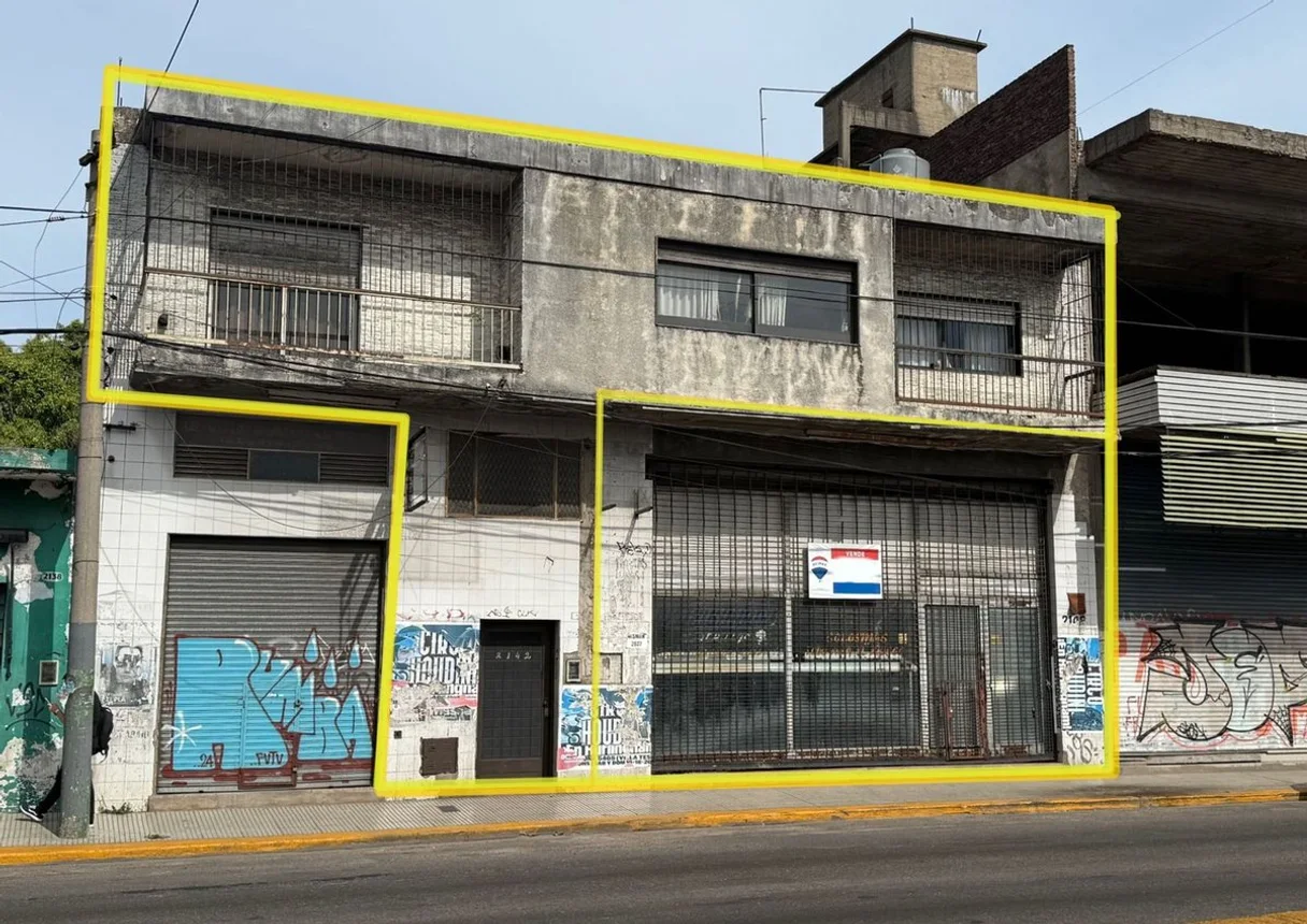 PH de 5 ambientes en venta en Villa Tesei, Avenida Vergara 2100