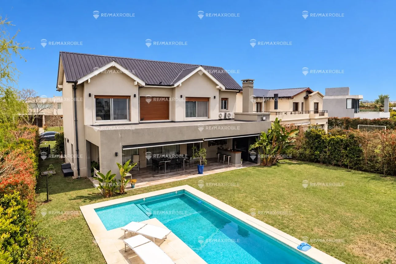 Casa en venta en Belén de Escobar