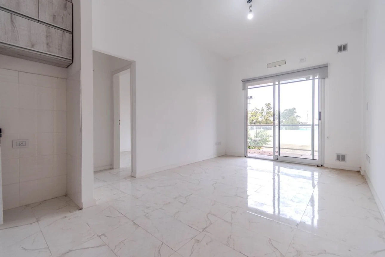 Departamento de 2 ambientes en venta en San Antonio de Padua, Curie 0