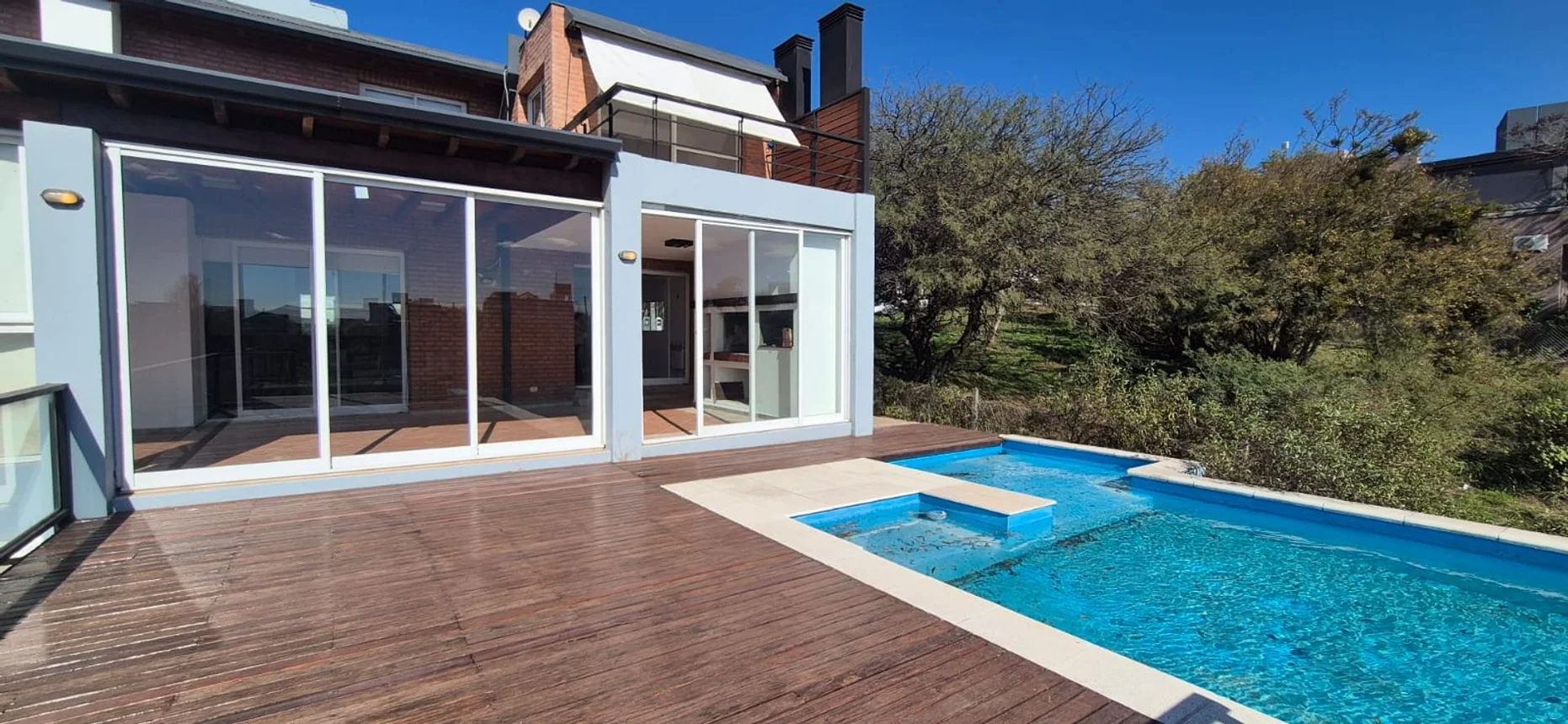 Casa de 9 ambientes en alquiler en Córdoba, Country Cinco Lomas 10400