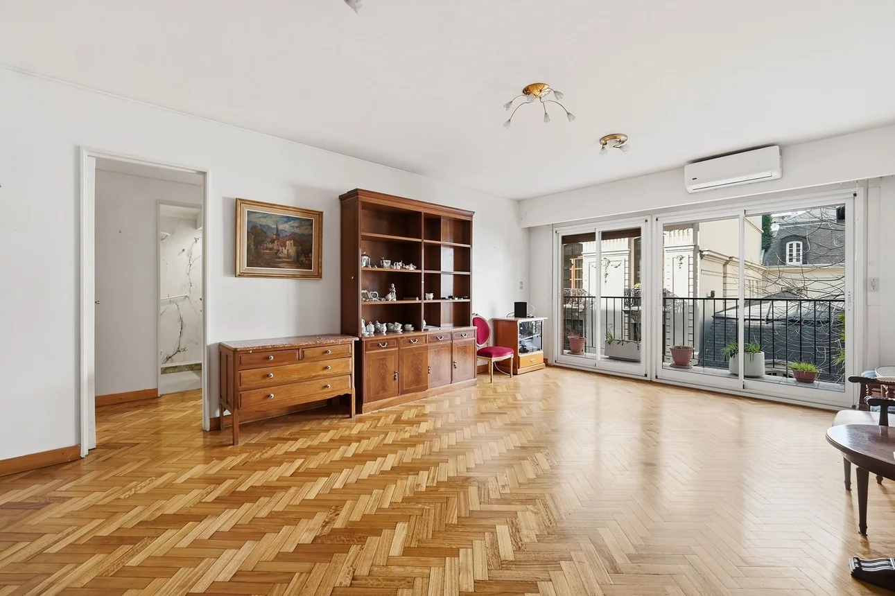 Departamento en venta en Recoleta, Montevideo 1600
