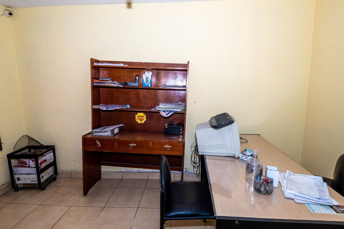 CASA EN VENTA SOBRE AV. EX COMBATIENTES - foto 12