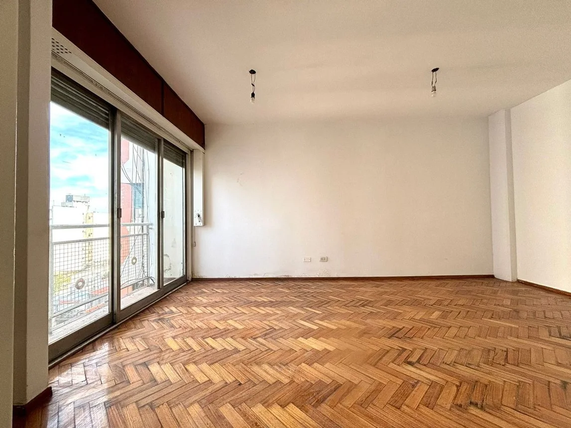 Departamento de 3 ambientes en venta en Liniers, Timoteo Gordillo 0