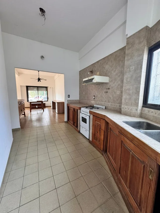 PH de 4 ambientes en venta en Hurlingham, Diputado Hector Finochietto 1500, foto 2