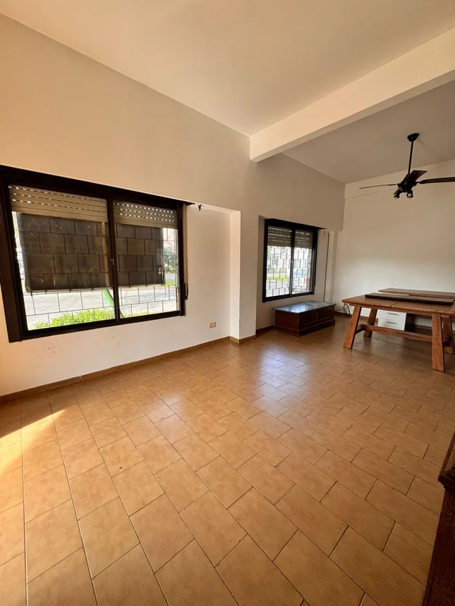 PH de 4 ambientes en venta en Hurlingham, Diputado Hector Finochietto 1500