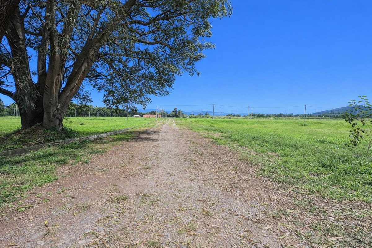 TERRENO VENTA PORTAL DE LOS CERRILLOS LOTE 3 - foto 3
