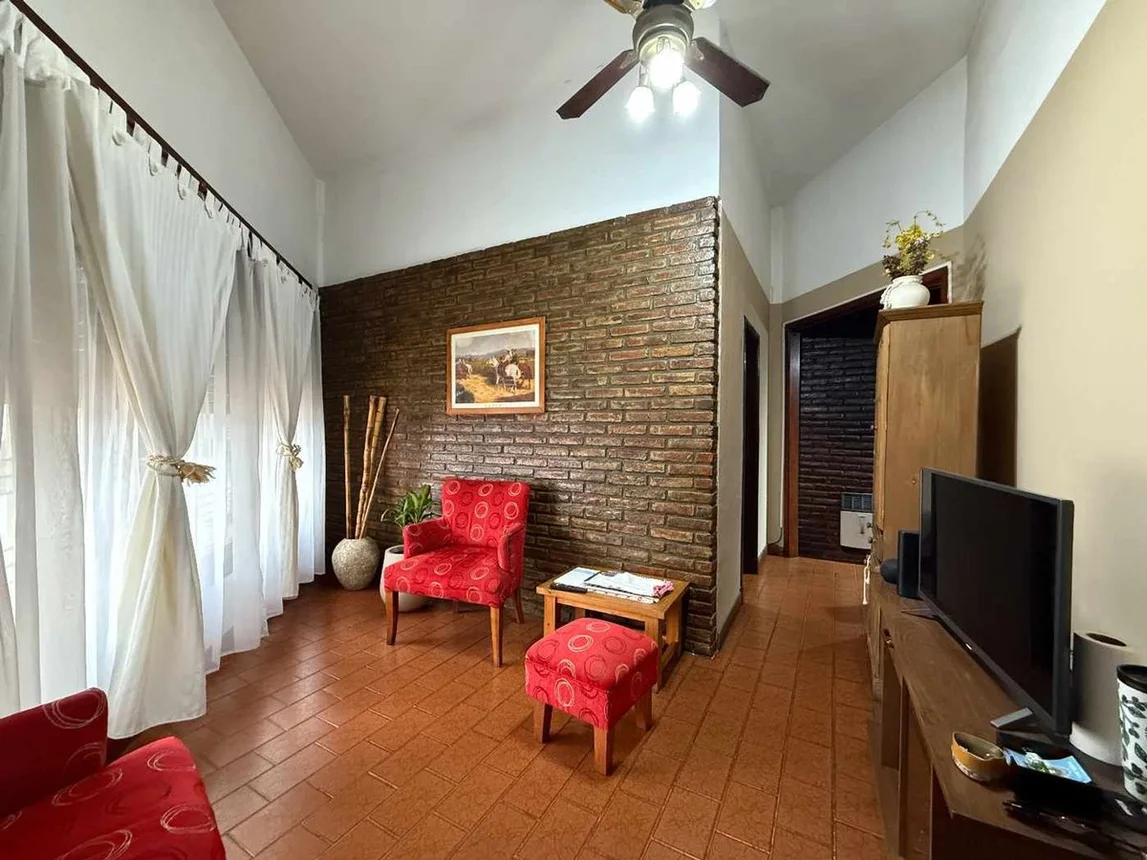 PH de 3 ambientes en venta en El Palomar, Chanas 2200, foto 2