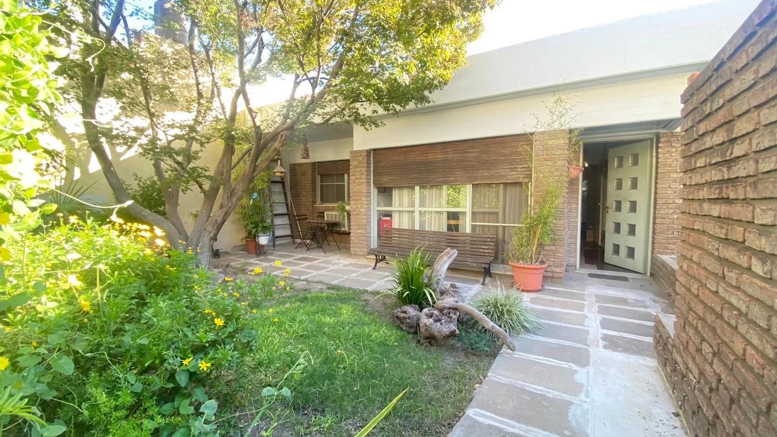 Departamento de 5 ambientes en venta en Rosario, Boulevard Rondeau 1600