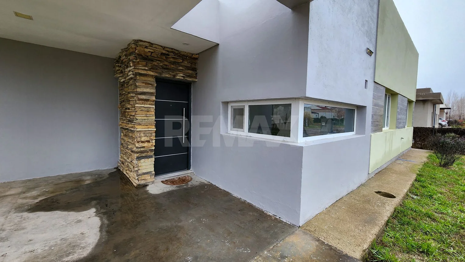 Casa en venta en Neuquén, foto 2