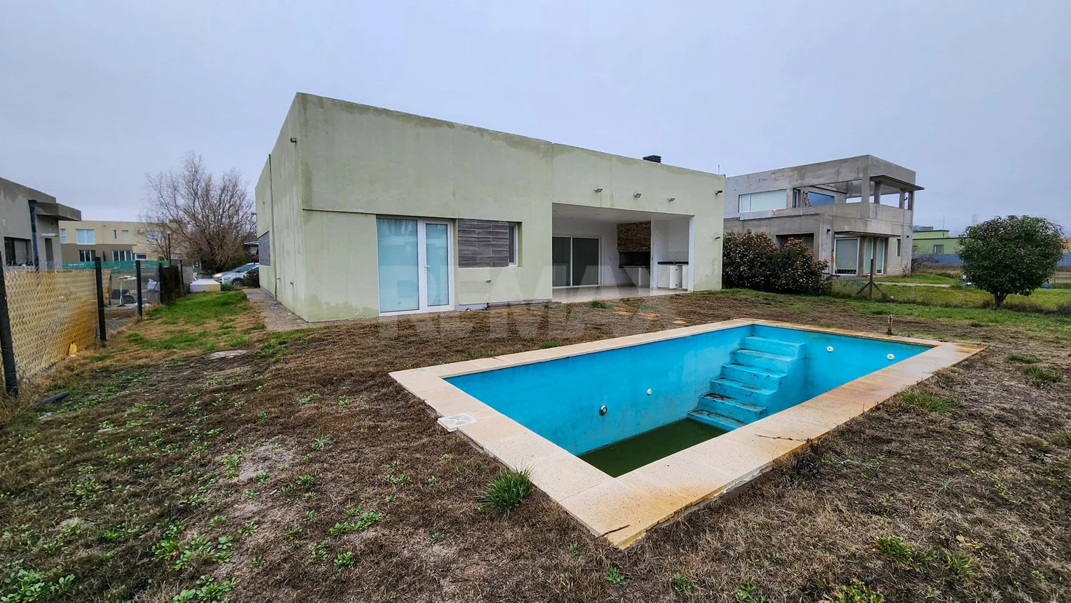 Casa en venta en Neuquén, foto 3