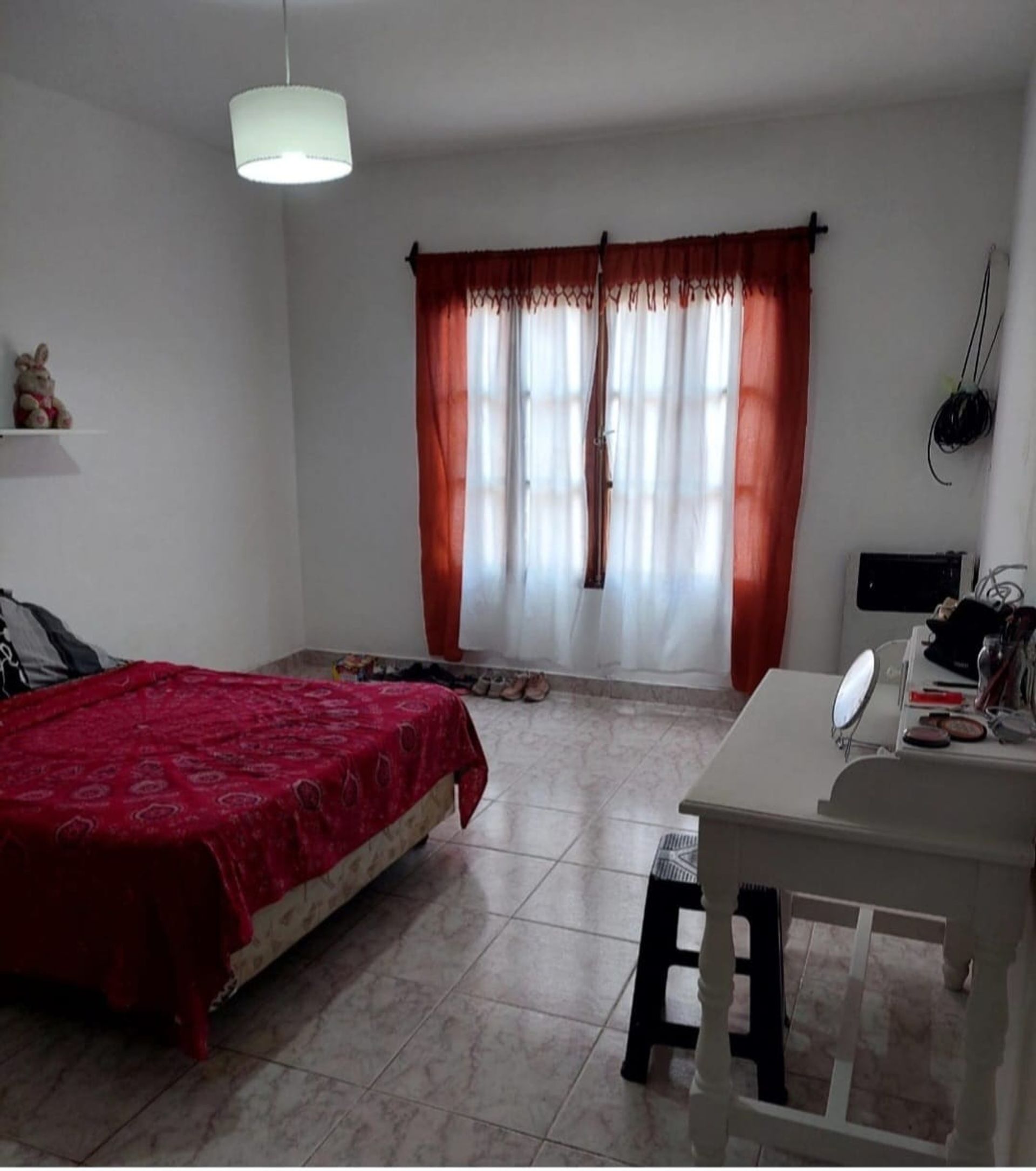CASA EN ALQUILER BARRIO AUTÓDROMO CON GARAGE - foto 5