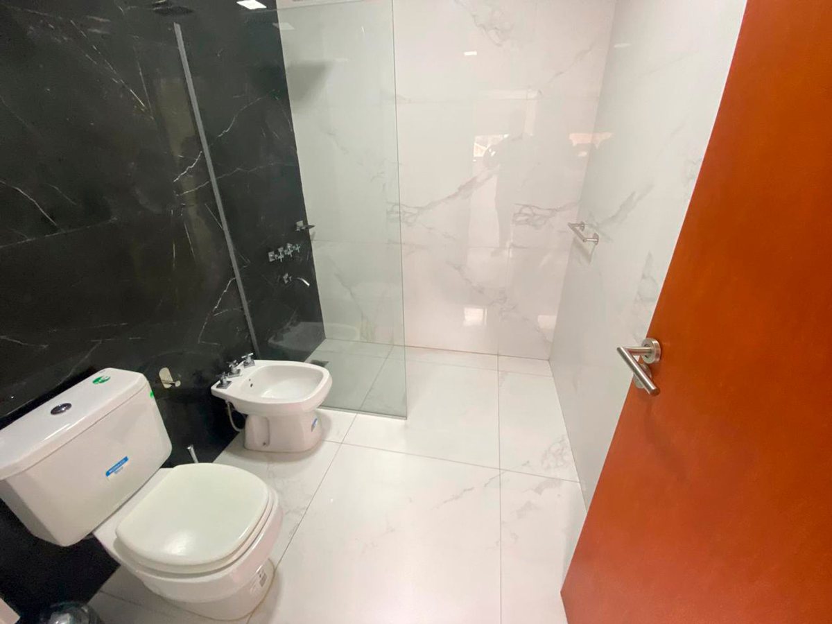 Foto 10 — Venta Casa en Pueblo Esther - Excelente Ubicación