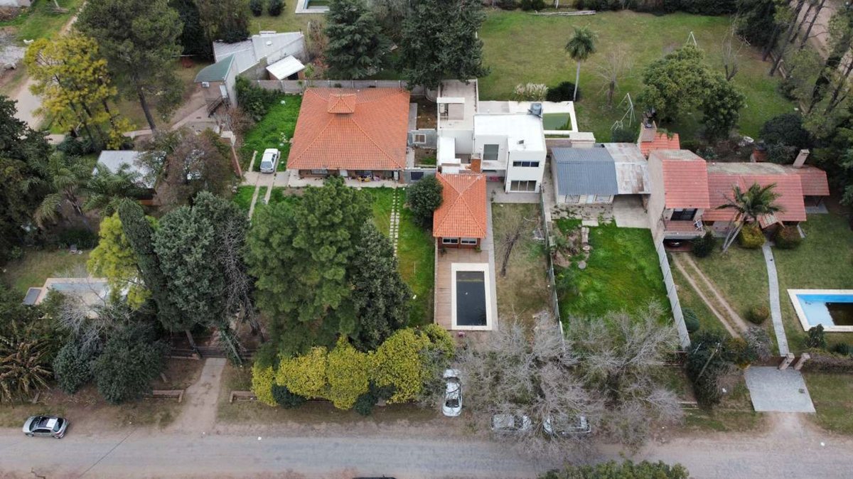 Foto 18 — Venta Casa en Pueblo Esther - Excelente Ubicación