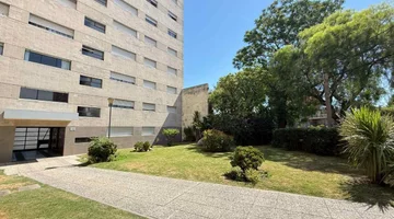 VENTA APARTAMENTO 2 DORMITORIOS GARAJE MALVIN