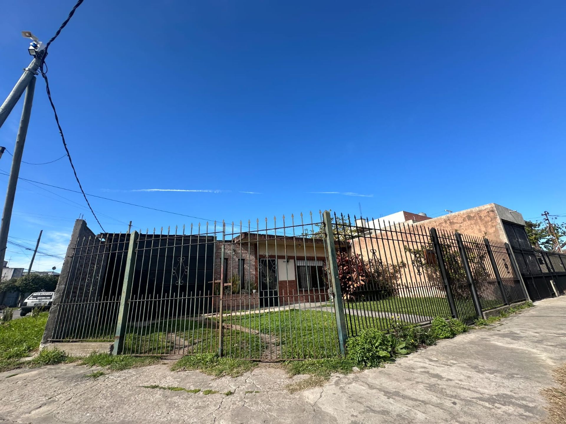 Foto 9 — CASA EN VENTA QUILMES OESTE 3 DORMITORIOS PARQUE