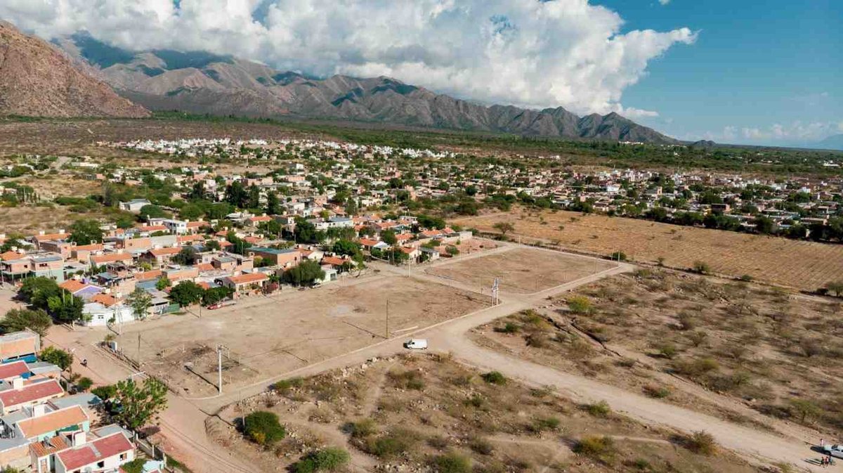TERRENOS EN VENTA PUEBLO DE CAFAYATE SALTA 270 MT2 - foto 7