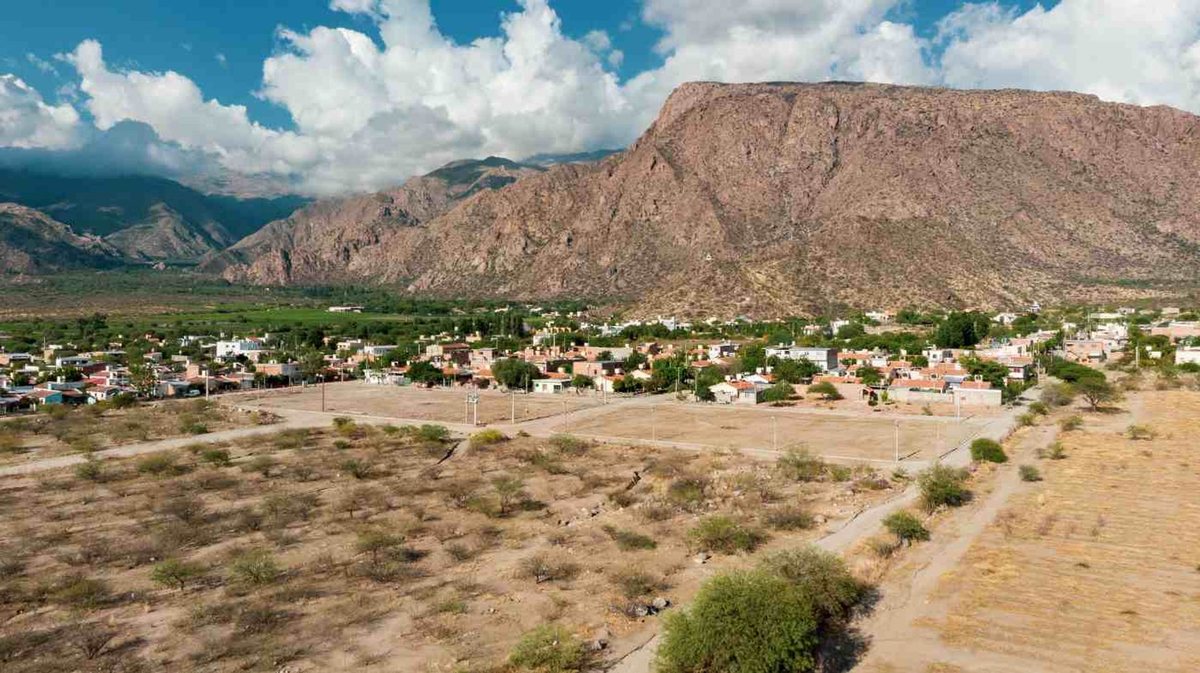 TERRENOS EN VENTA PUEBLO DE CAFAYATE SALTA 270 MT2 - foto 4