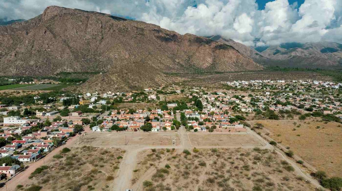 TERRENOS EN VENTA PUEBLO DE CAFAYATE SALTA 270 MT2 - foto 20